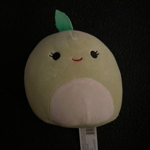 Squishmallow Kellytoy Green Apple 5 Inches